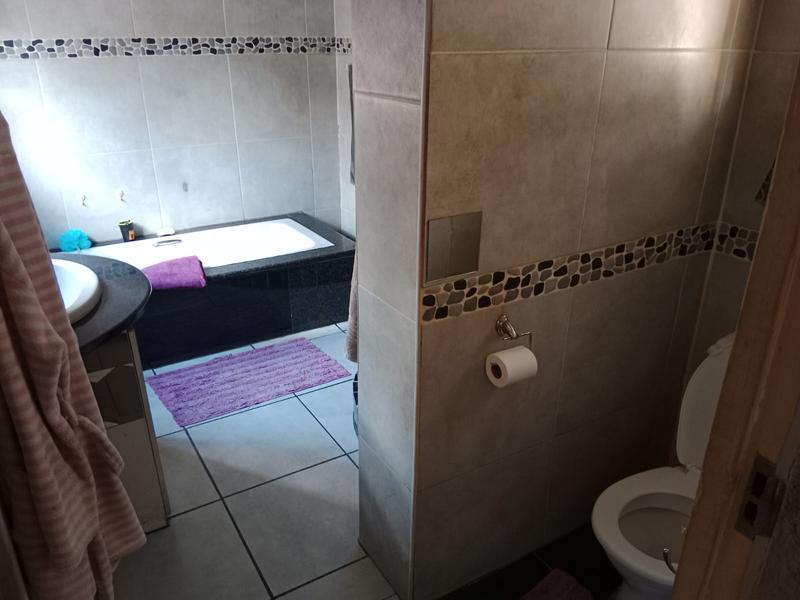 4 Bedroom Property for Sale in Colchester Eastern Cape